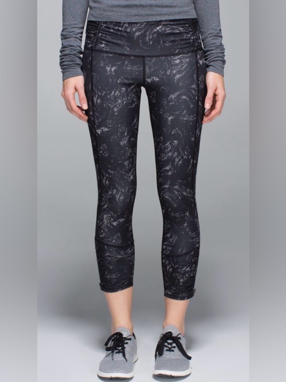 Lululemon Runday Crop Full-On Luxtreme Leggings